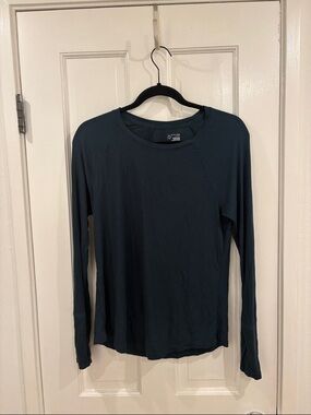 Aerie Dark Green Long Sleeve Ribbed Top (with thumb holes)